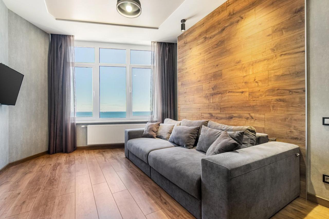 Sea Symphony Wood Style Apartment أوديسا المظهر الخارجي الصورة