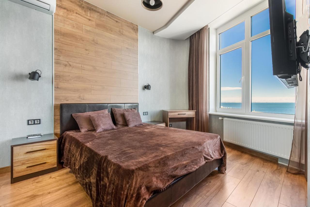 Sea Symphony Wood Style Apartment أوديسا المظهر الخارجي الصورة