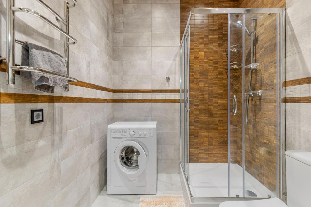 Sea Symphony Wood Style Apartment أوديسا المظهر الخارجي الصورة